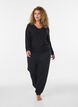Viskosebluse med blondekanter og V-hals, Sort, Model image number 1