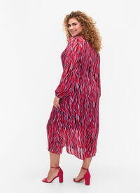 Langærmet midikjole med print, Fuchsia Pink AOP, Model