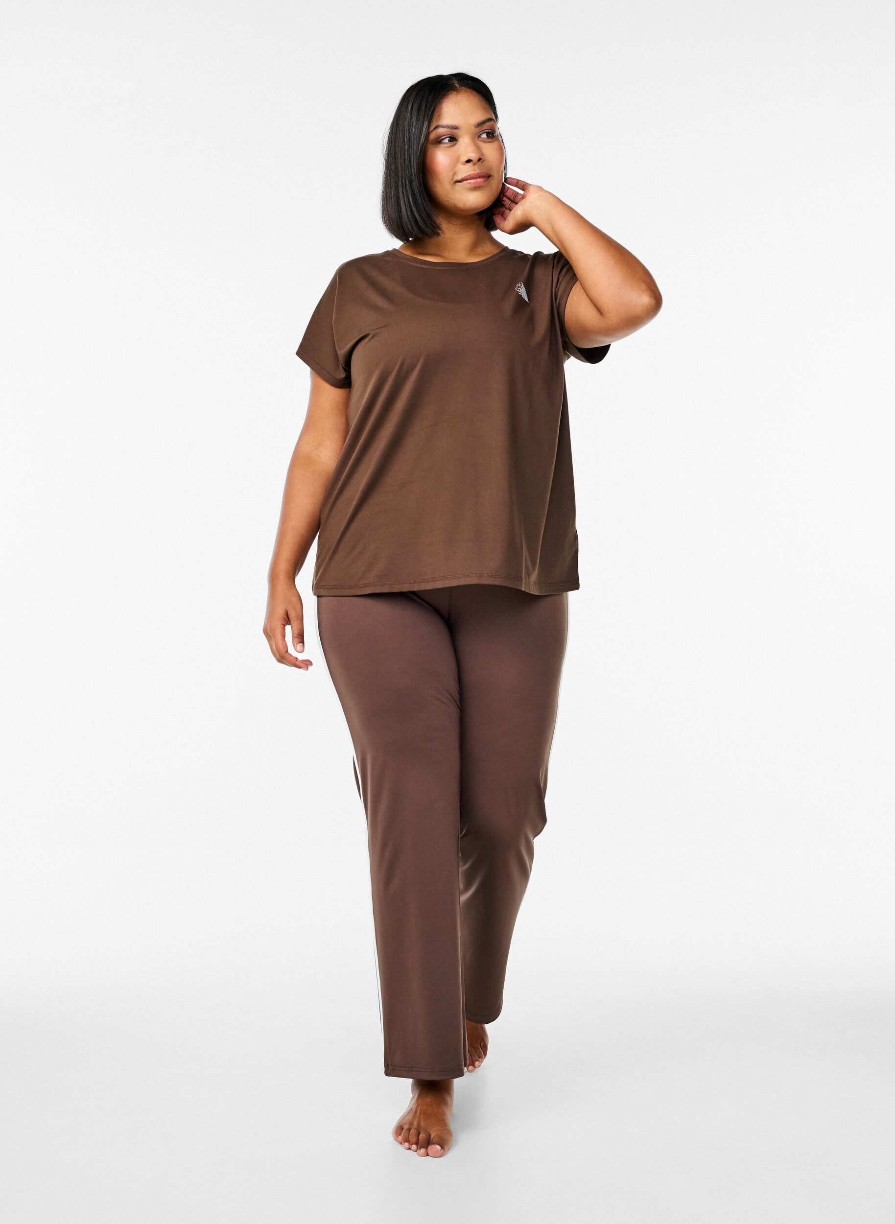 Zizzi Ensfarvet tr&aelig;nings t-shirt, Brun, Model image number 1