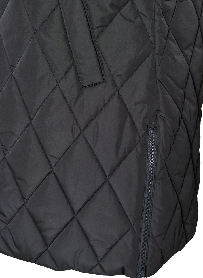 Mellemlang quiltet vest med h&aelig;tte, Sort, Packshot image number 3