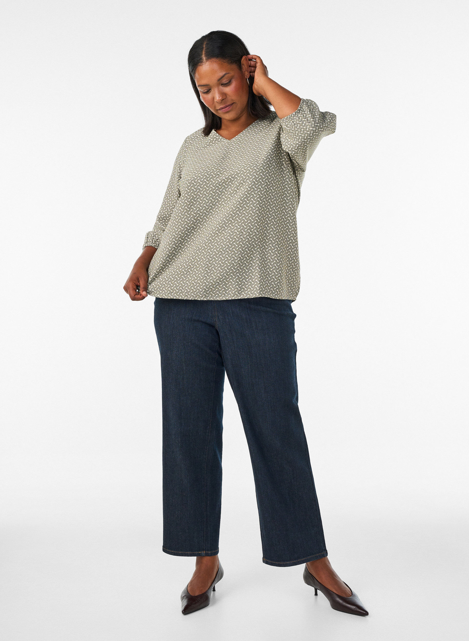 ZizziViskosebluse med m&oslash;nster og 3/4-&aelig;rmer, Gr&oslash;n, Model image number 1