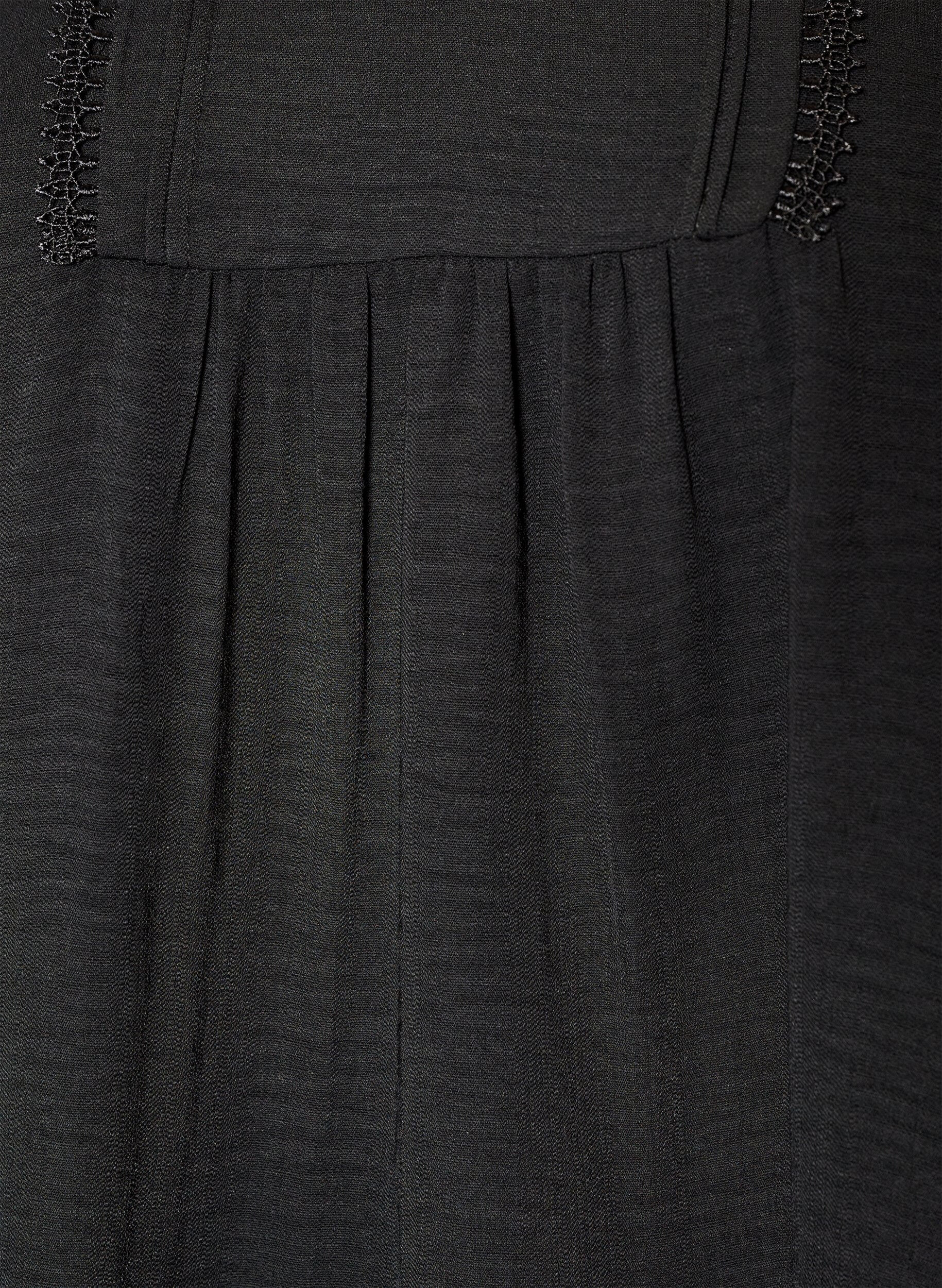 ZizziBluse med V-udsk&aelig;ring og crochetb&aring;nd, Sort, Packshot image number 2