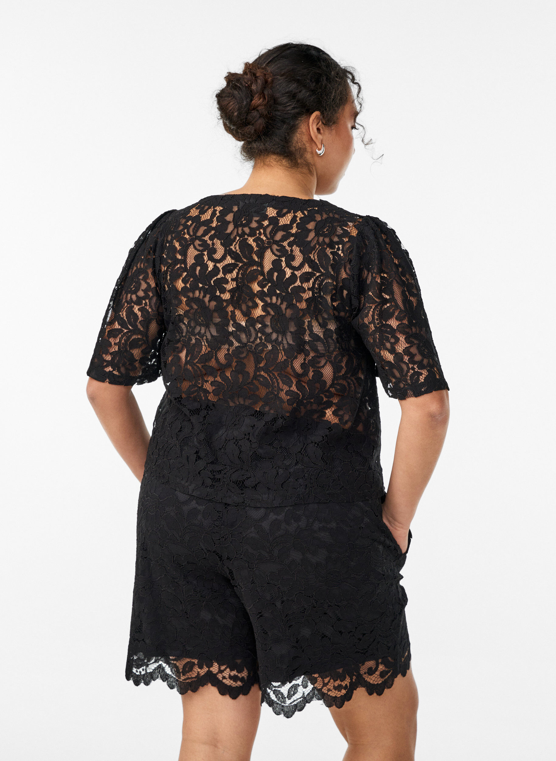 ZizziBlondeshorts med h&oslash;j talje og lommer, Sort, Model image number 2