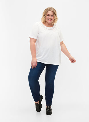 Bomulds t-shirt med blondebånd, Bright White, Model image number 2