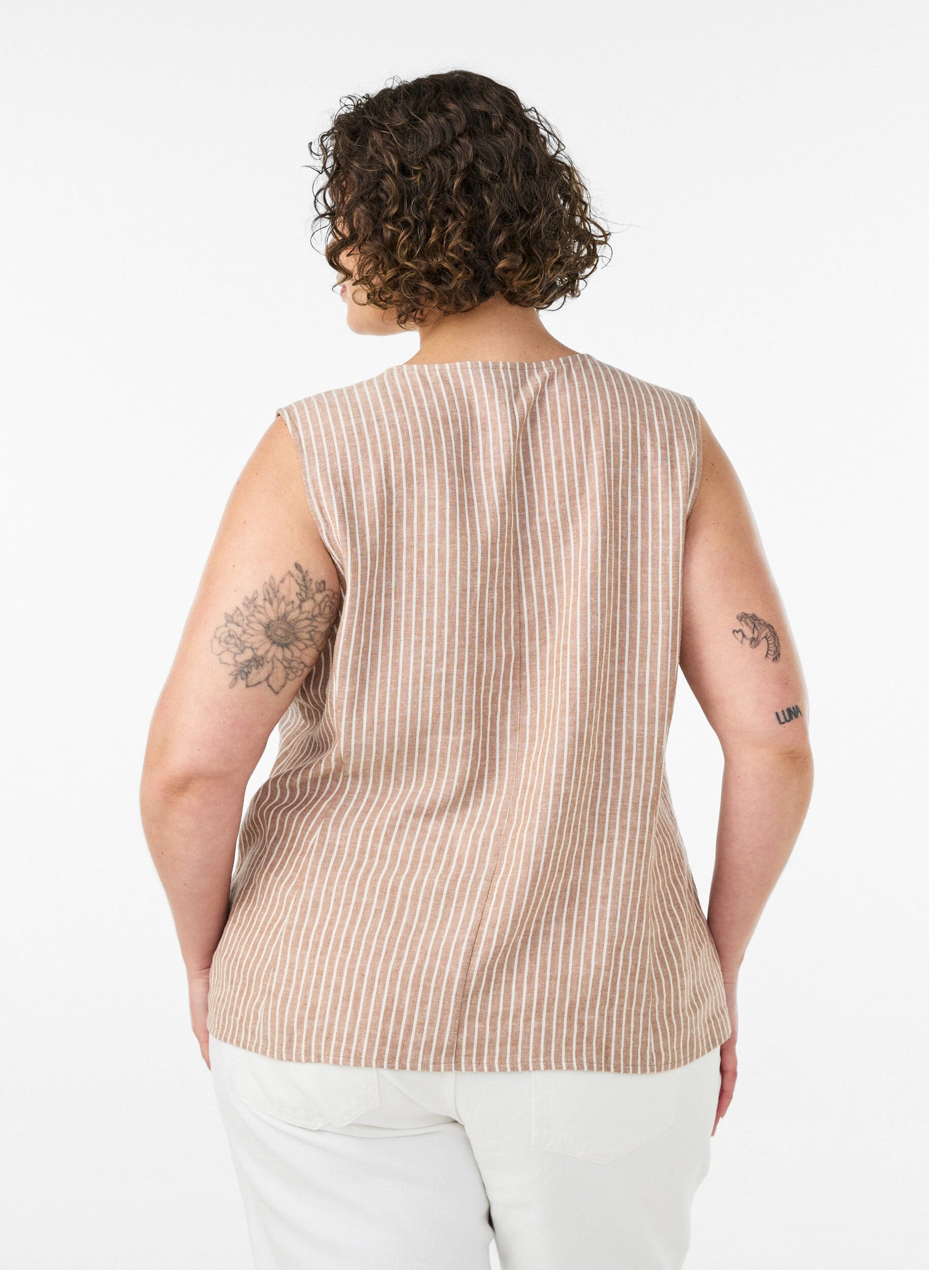 ZizziStribet vest i h&oslash;r og viskose, Beige, Model image number 2
