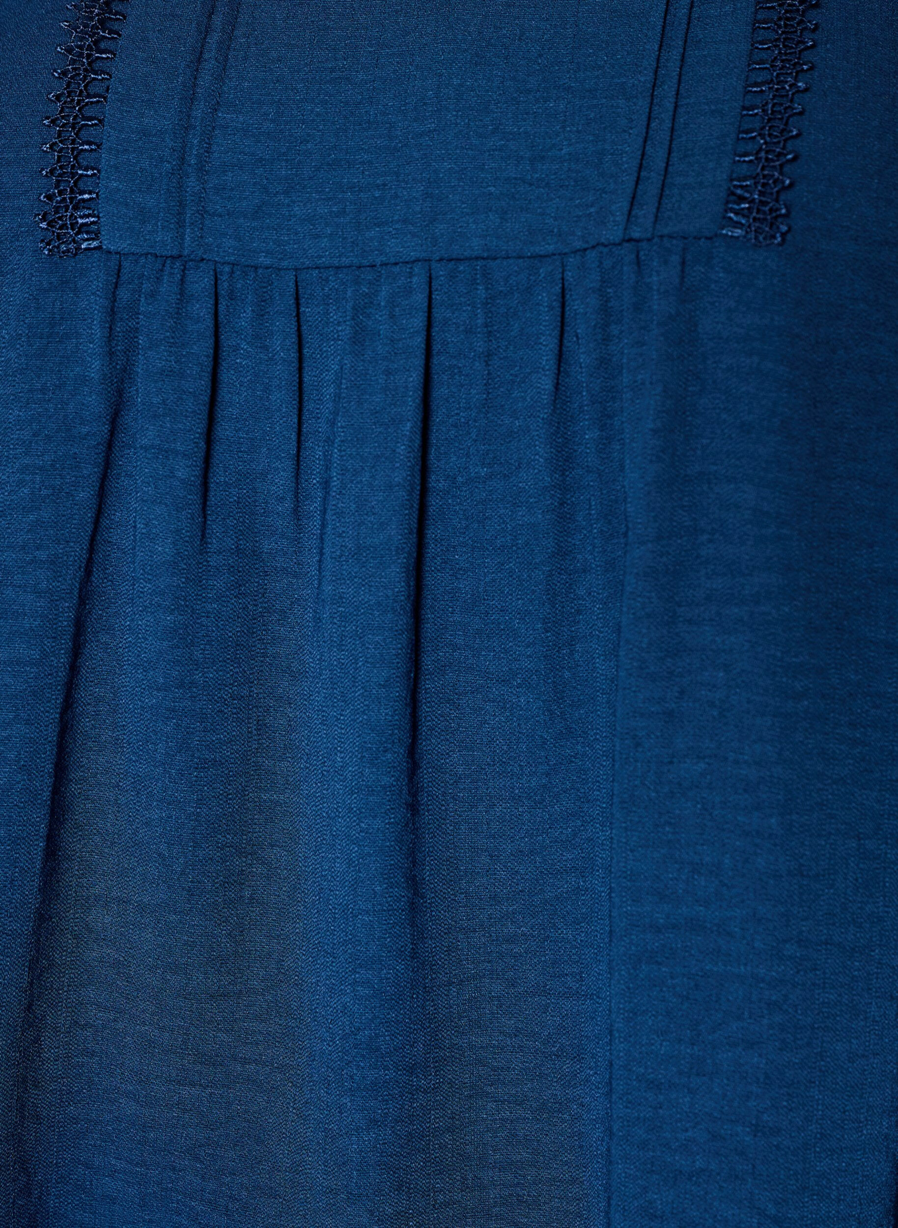 ZizziBluse med V-udsk&aelig;ring og crochetb&aring;nd, Bl&aring;, Packshot image number 2