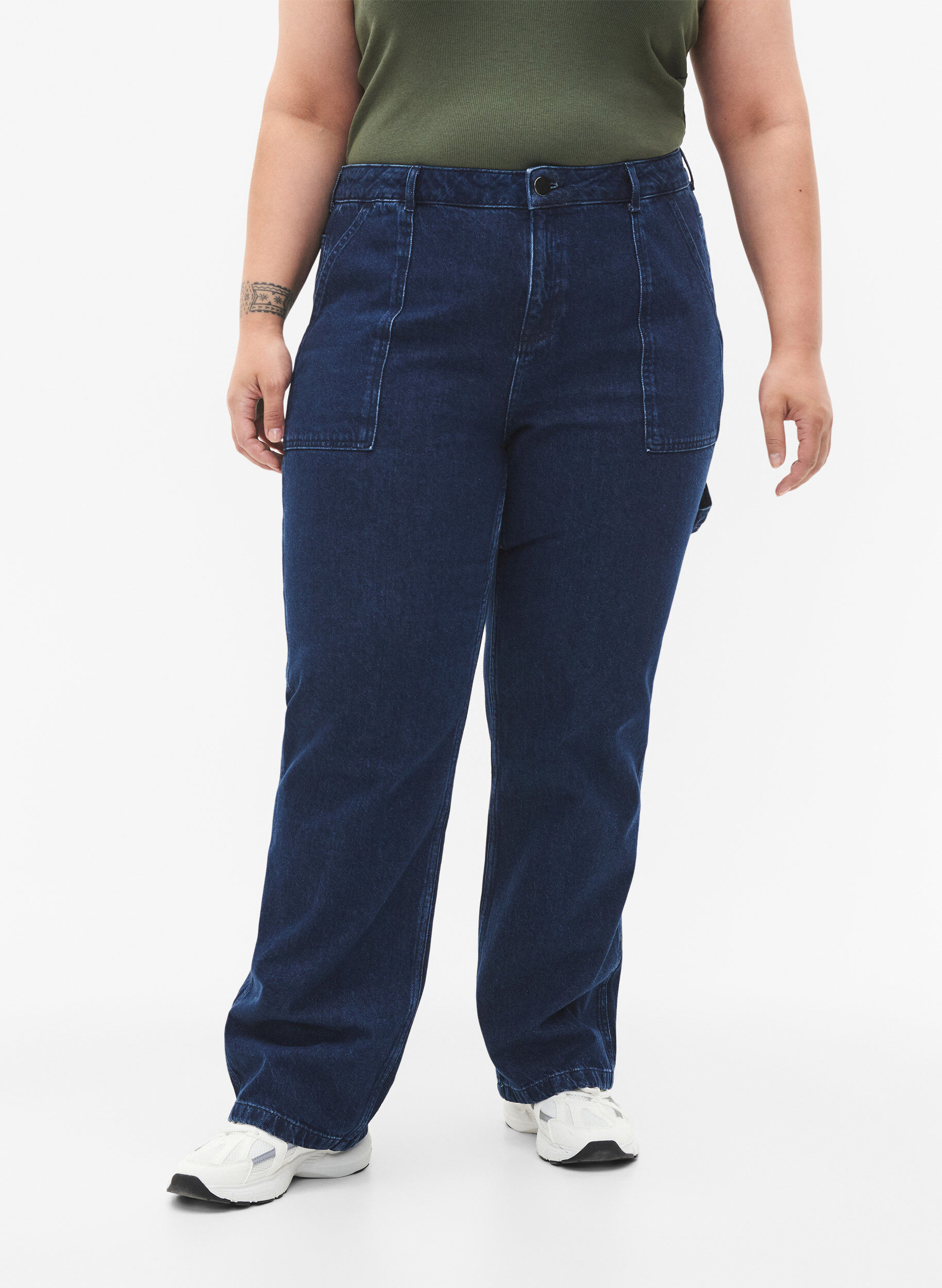 Zizzi Straight fit cargo jeans, Dark blue, Model image number 2