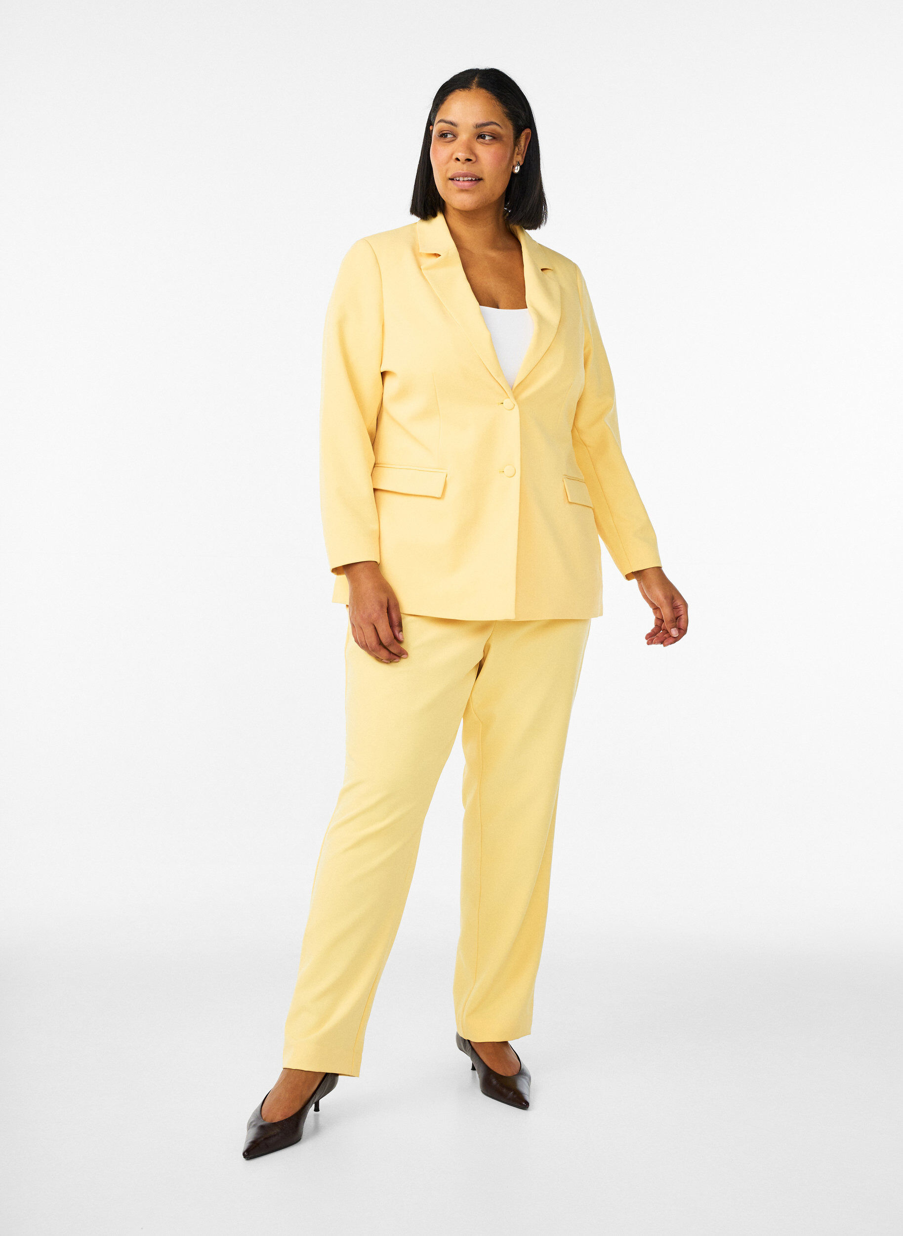 ZizziKlassisk blazer med knaplukning, Gul, Model image number 1