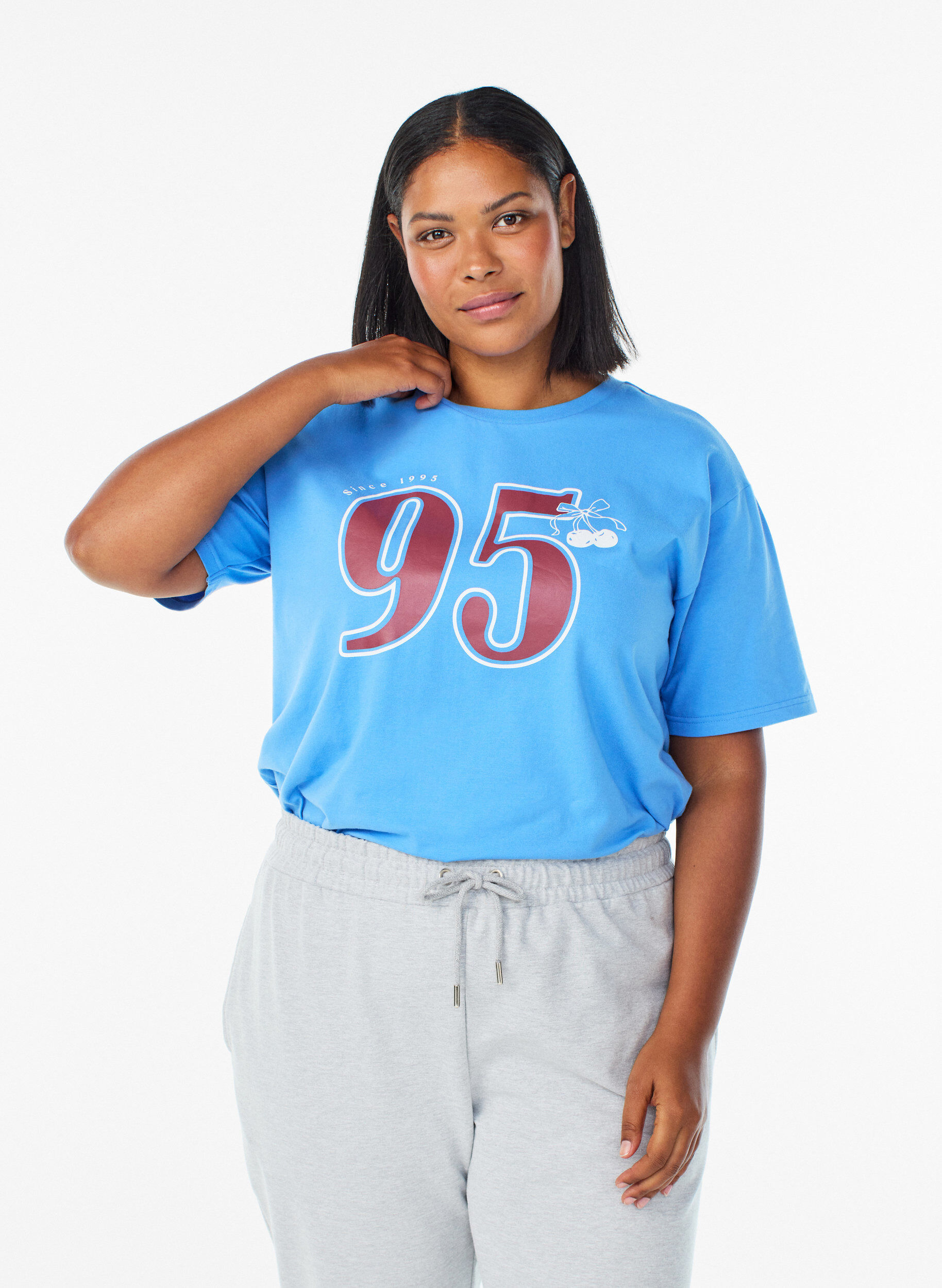 Sporty t-shirt i &oslash;kologisk bomuld, Bl&aring;, Model