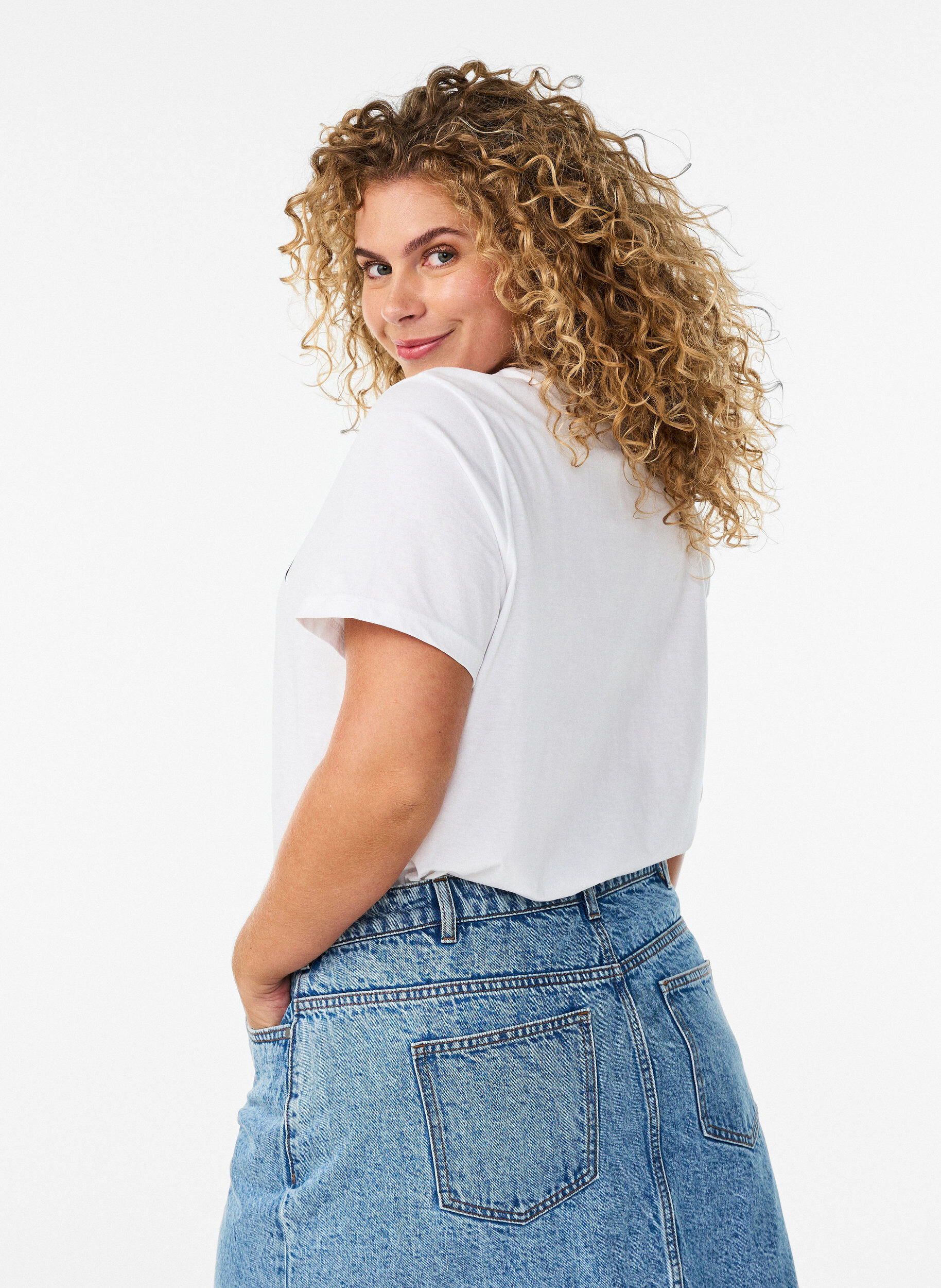 Zizzi T-shirt i &oslash;kologisk bomuld med citrusprint, Hvid, Model image number 2