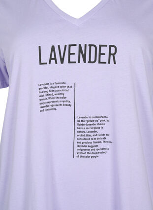 Bomulds t-shirt med v-hals og tekst, Lavender w. Text, Packshot image number 2
