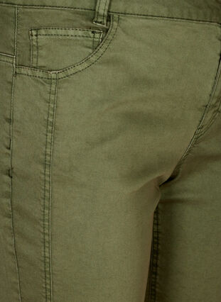 Tætsiddende denim shorts, Green, Packshot image number 2