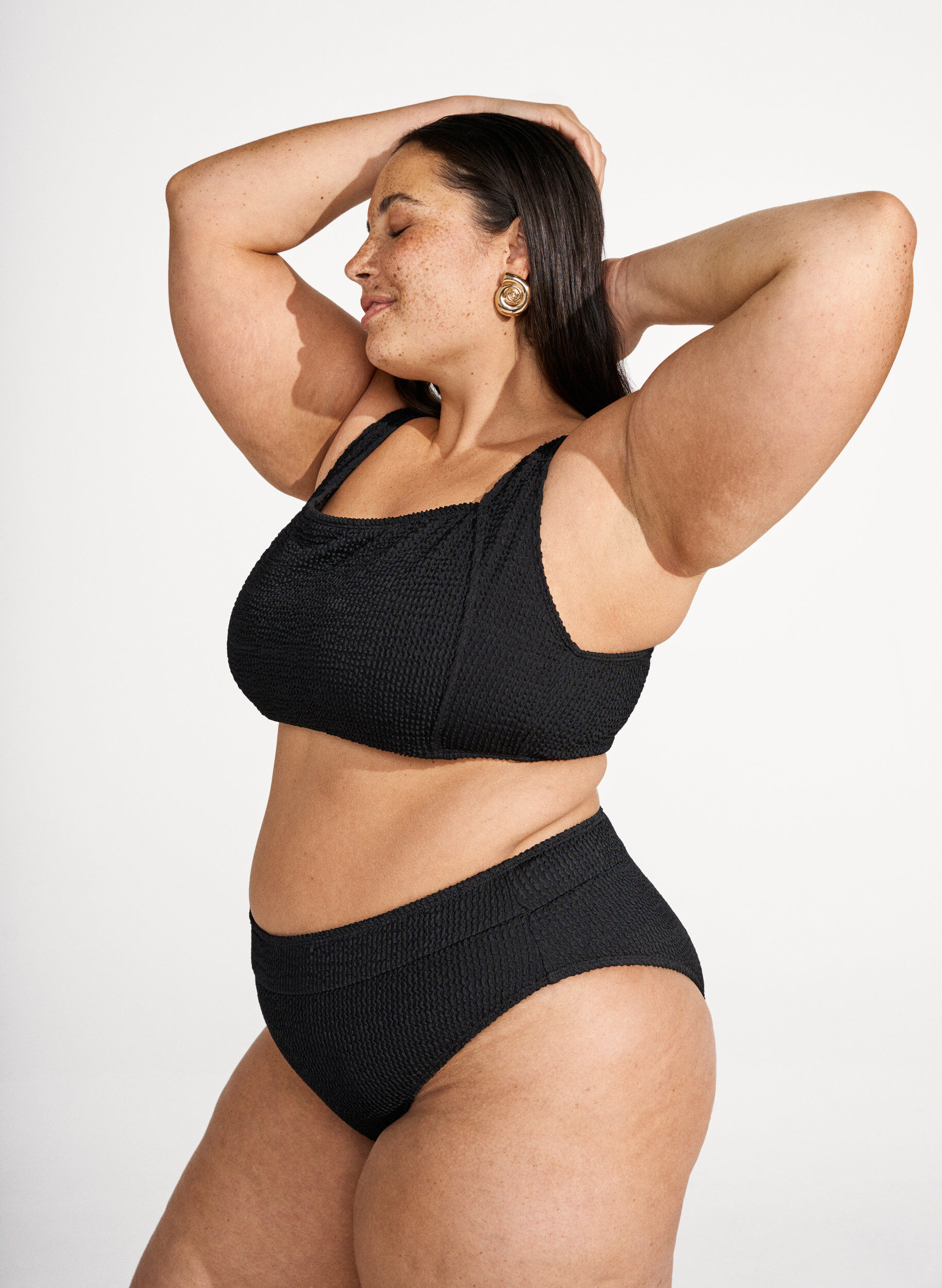 Zizzi Crepe bikini top med justerbare stropper, Sort, Image image number 0