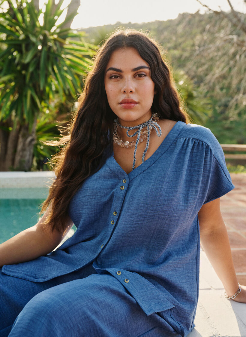 Skjortebluse med v-hals og korte &aelig;rmer, Bl&aring;, Image image number 0