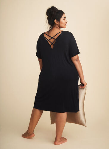 Kortærmet viskose kjole med rygdetalje, Black, Image image number 0
