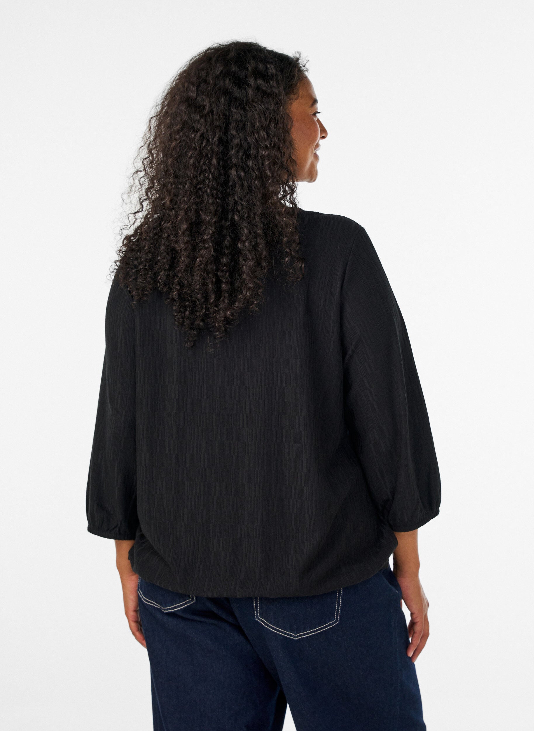 ZizziBluse med struktur og 3/4 &aelig;rmer, Sort, Model image number 2
