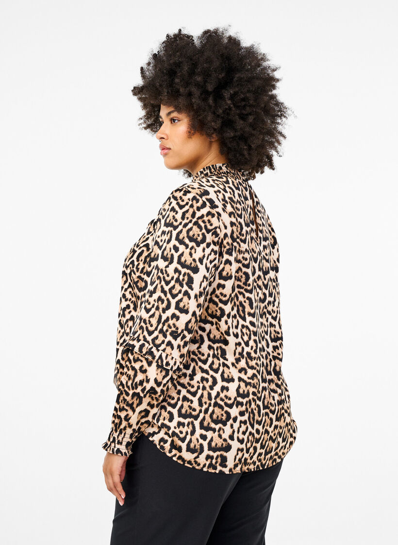 Bluse med smock og leopardprint, Brun, Model image number 2