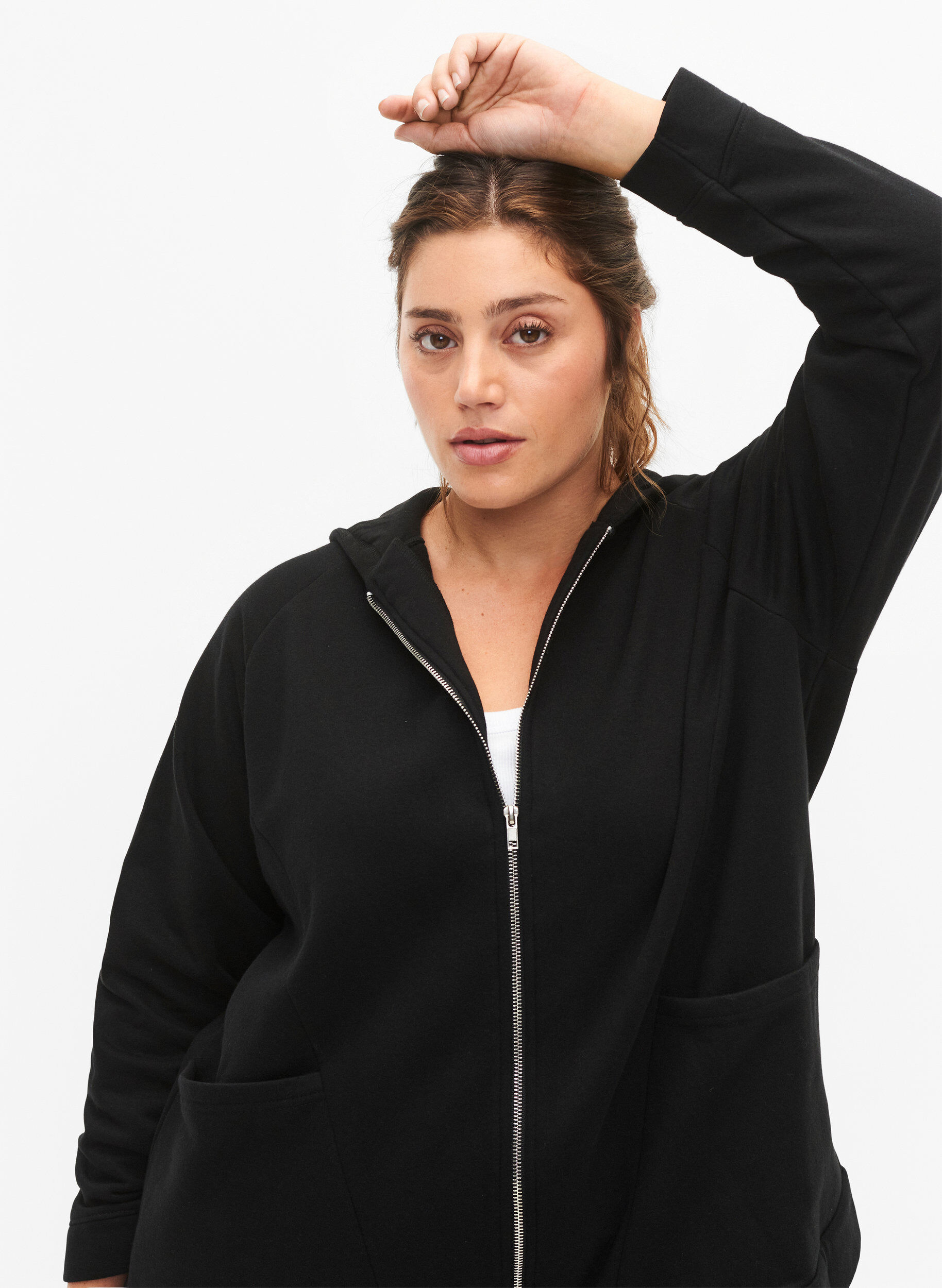Zizzi Sweat cardigan med h&aelig;tte, Black, Model image number 2