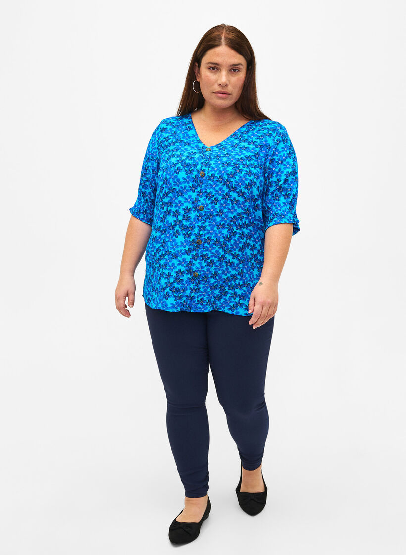 Viskosebluse med knapper, Blue Small Flower, Model image number 2