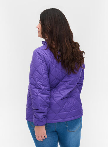 Quiltet letvægts jakke med lynlås og lommer , Ultra Violet, Model image number 1
