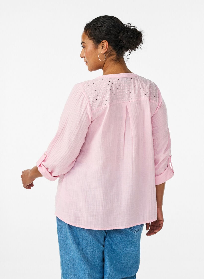 Bluse i bomuldsmusselin med broderi anglaise, Lyser&oslash;d, Model image number 2
