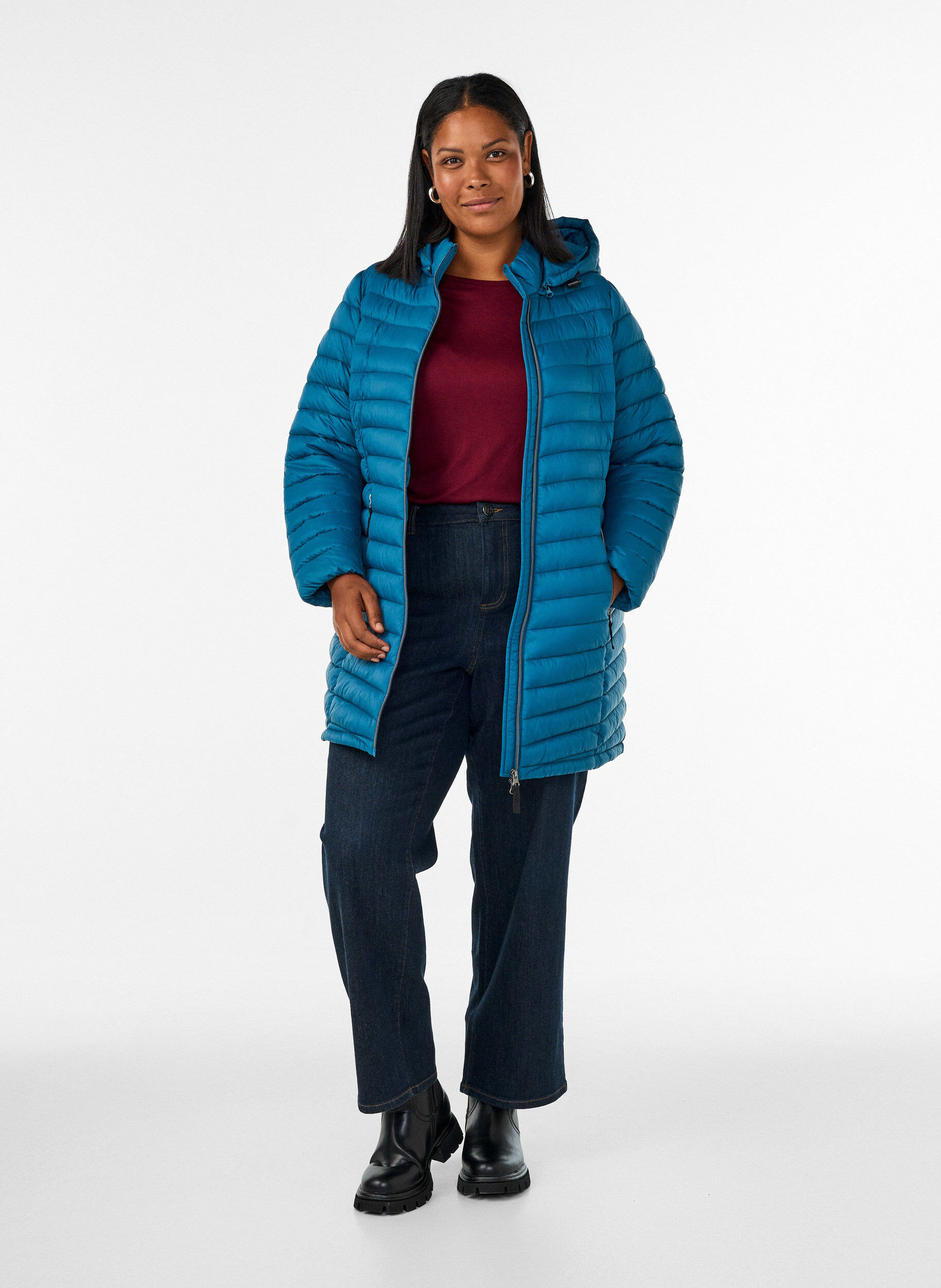 ZizziLetv&aelig;gts jakke med lommer og aftagelig h&aelig;tte, Bl&aring;, Model image number 1