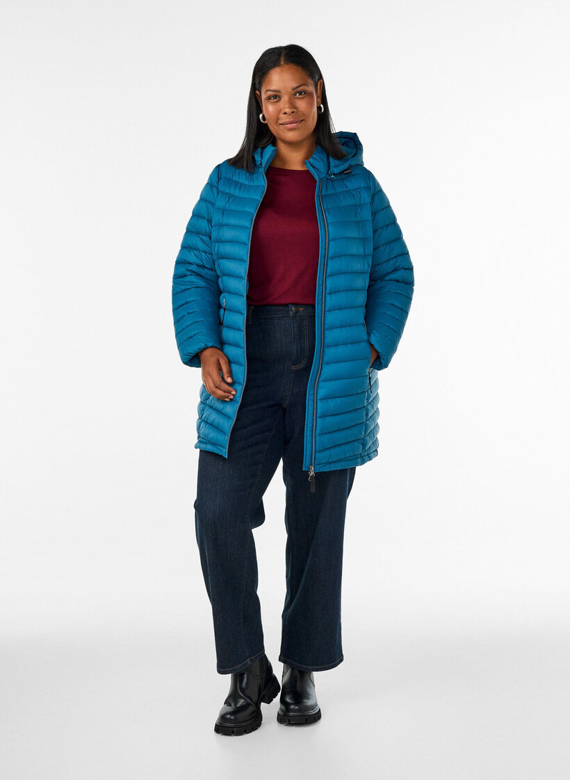 Letv&aelig;gts jakke med lommer og aftagelig h&aelig;tte, Bl&aring;, Model image number 1
