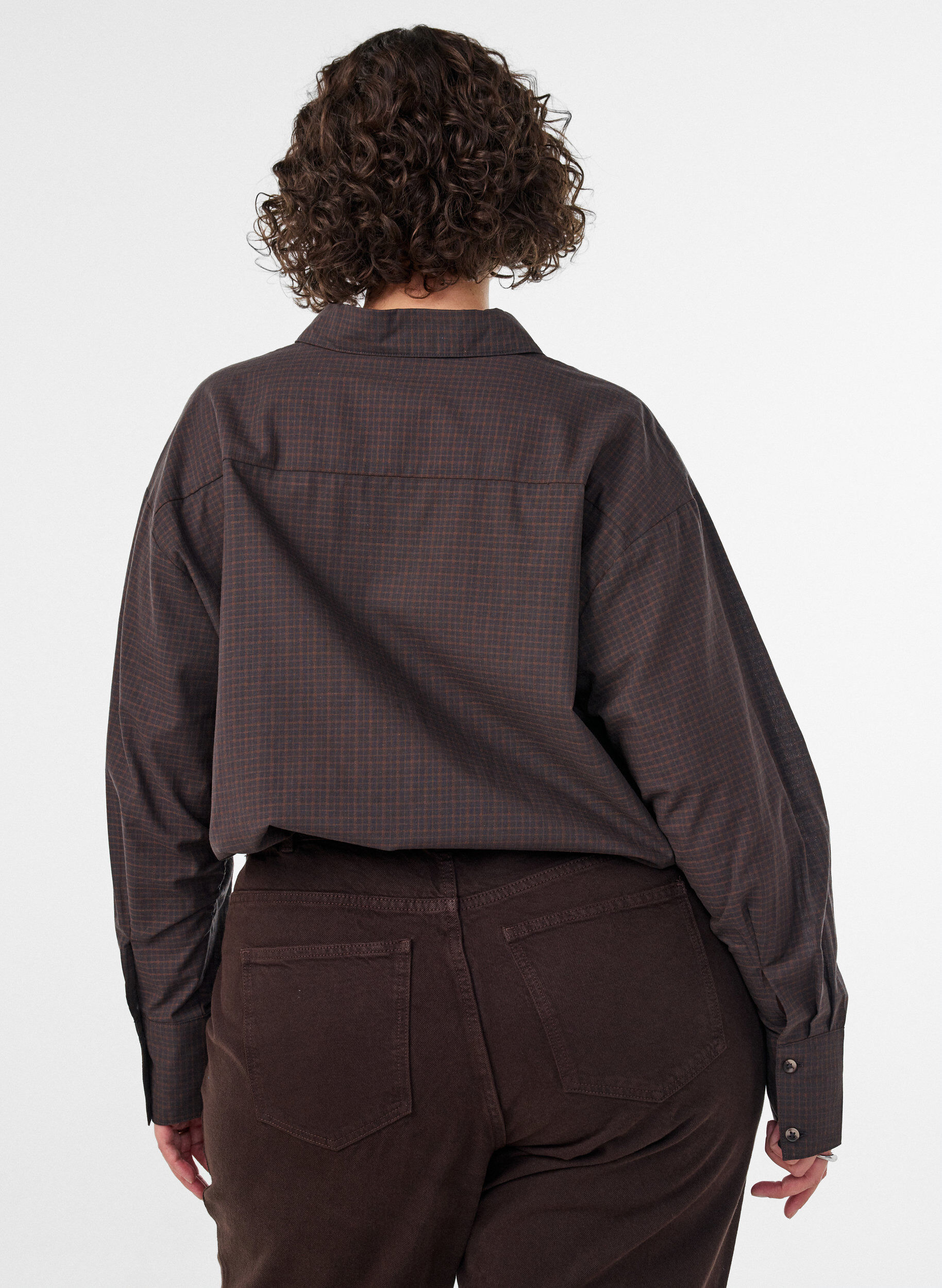 ZizziSkjorte i bomuld med ternet m&oslash;nster, Brun, Model image number 2