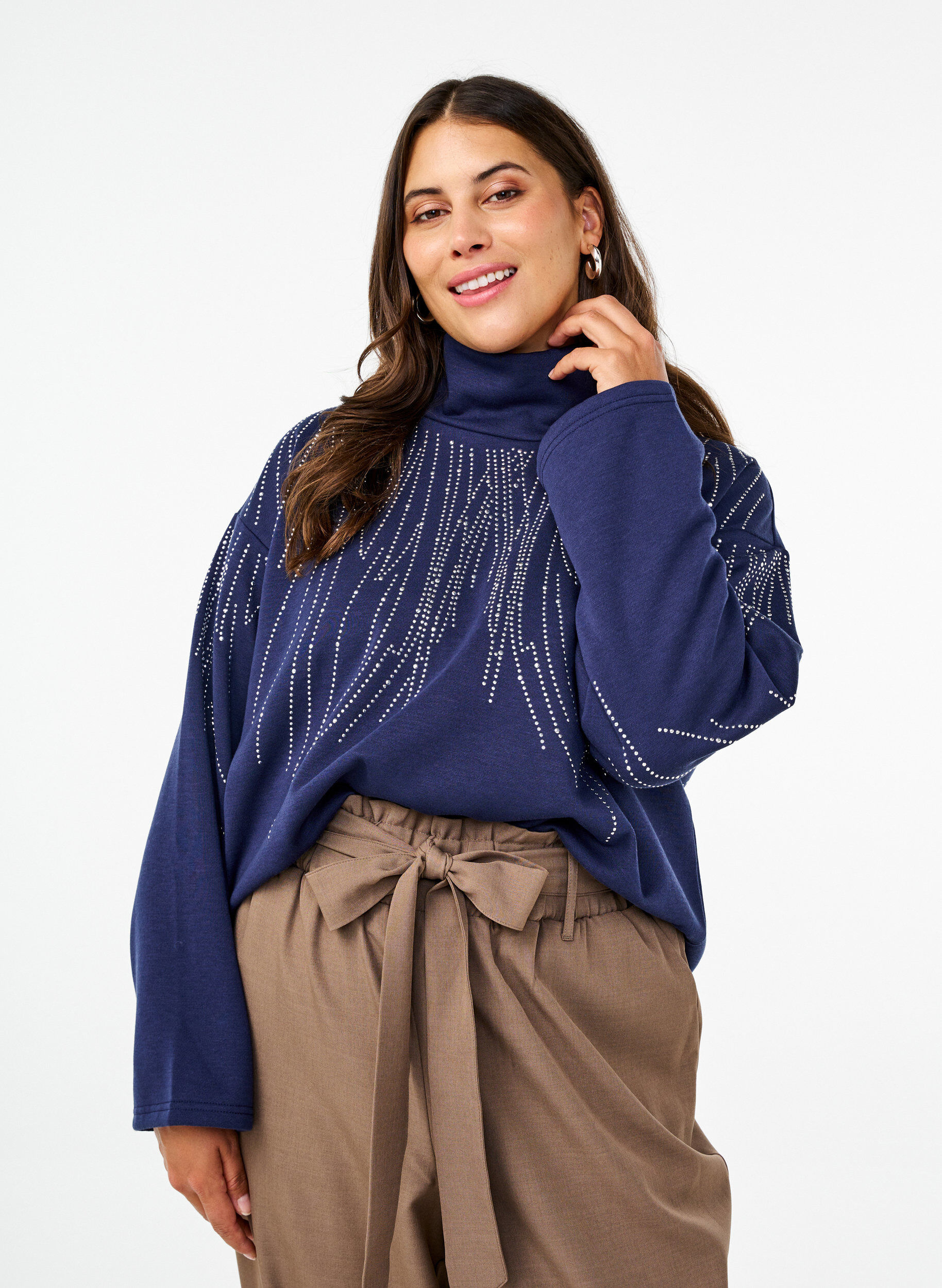 Zizzi Sweatshirt med h&oslash;j hals og rhinsten, Naval Academy, Model image number 0