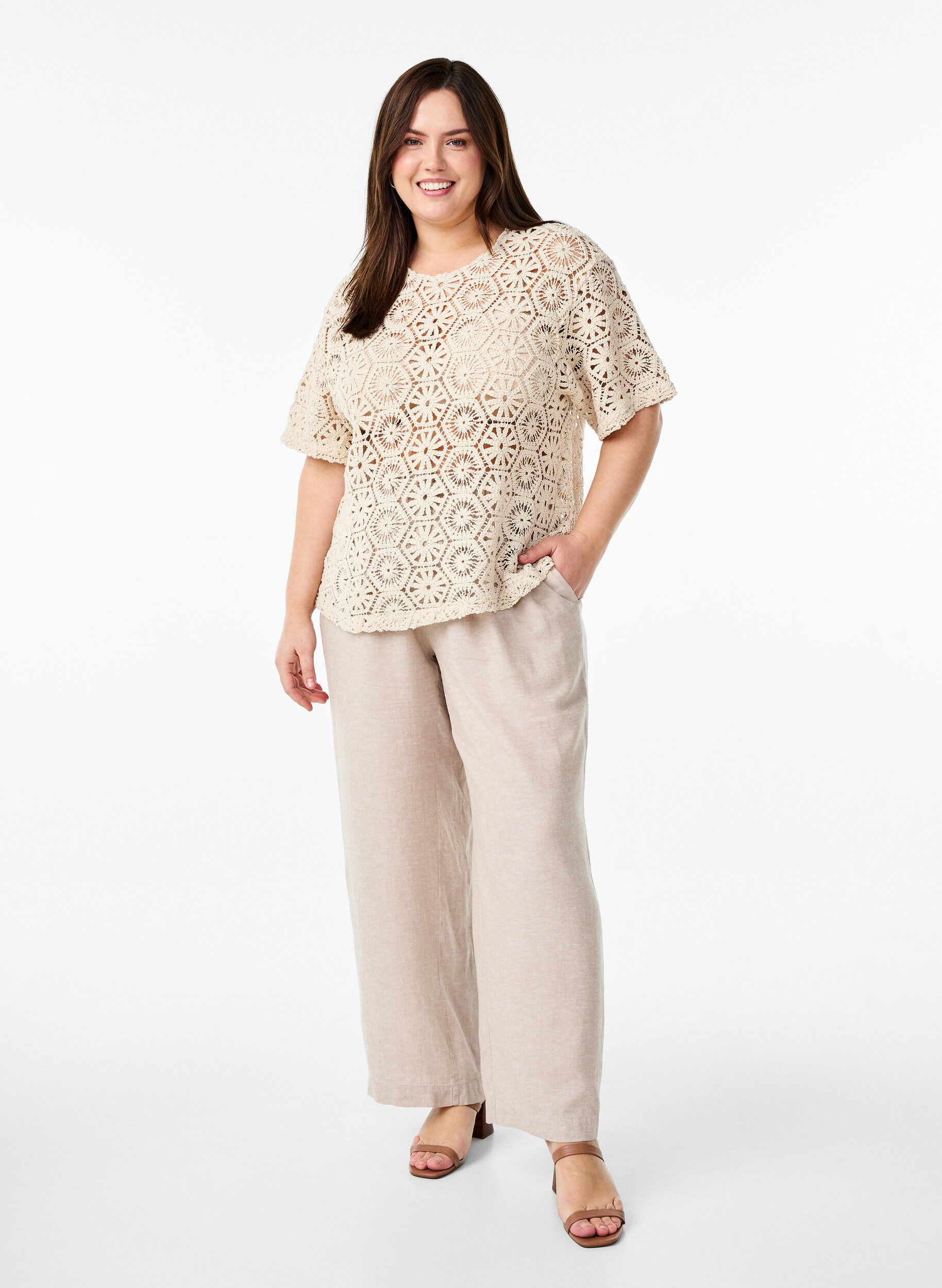 Zizzi Crochet bluse med korte &aelig;rmer, Beige, Model image number 1