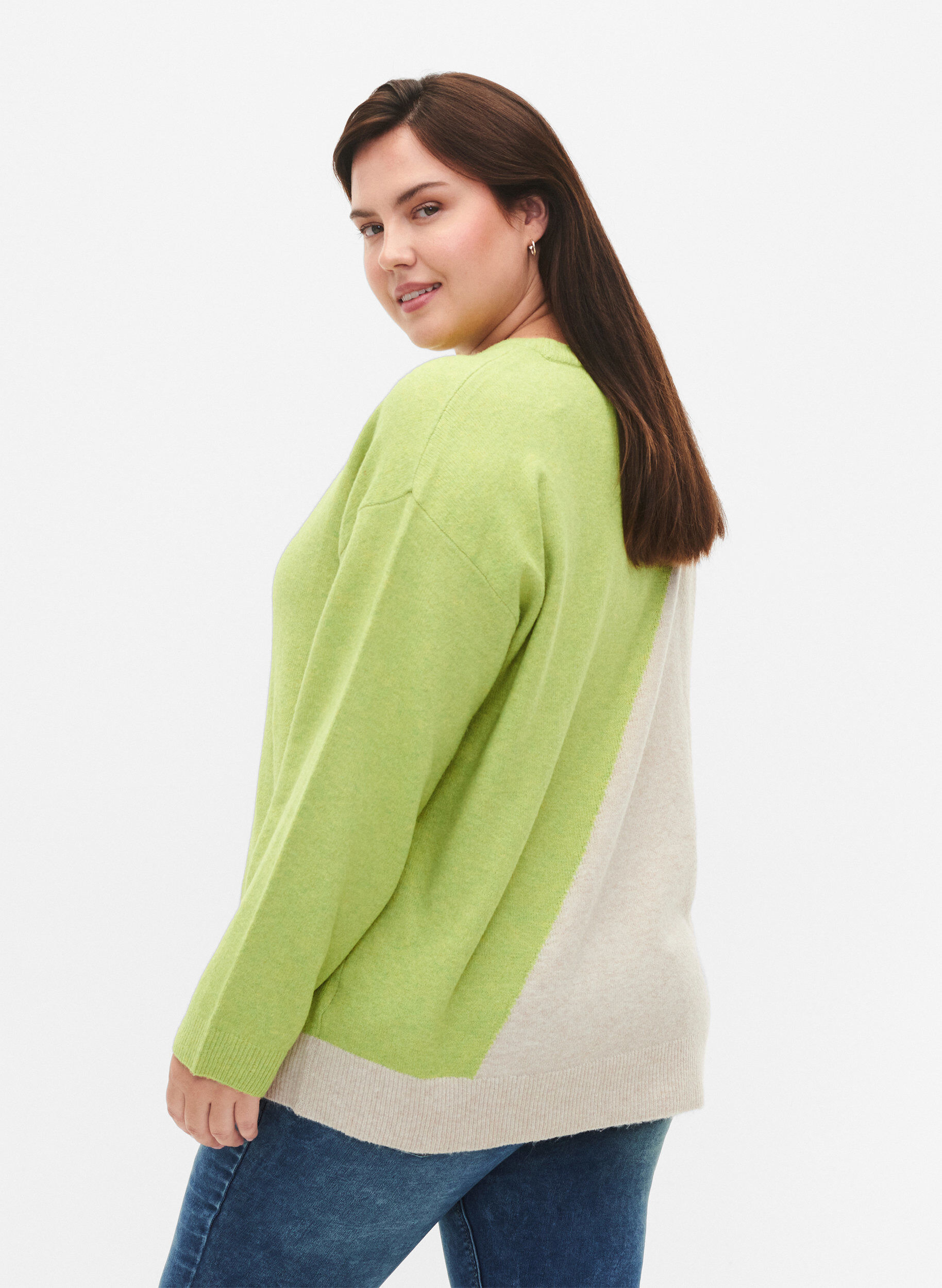 Zizzi Strikbluse med rund hals og colorblock, Tender Shoots Comb, Model image number 1