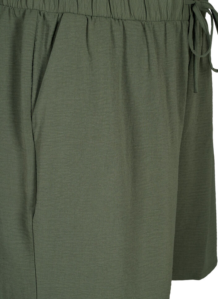 Shorts med lommer og elastik i taljen, Gr&oslash;n, Packshot image number 2