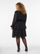 Kn&aelig;lang kjole med transparente striber og sl&aring;-om-effekt, Sort, Model image number 2
