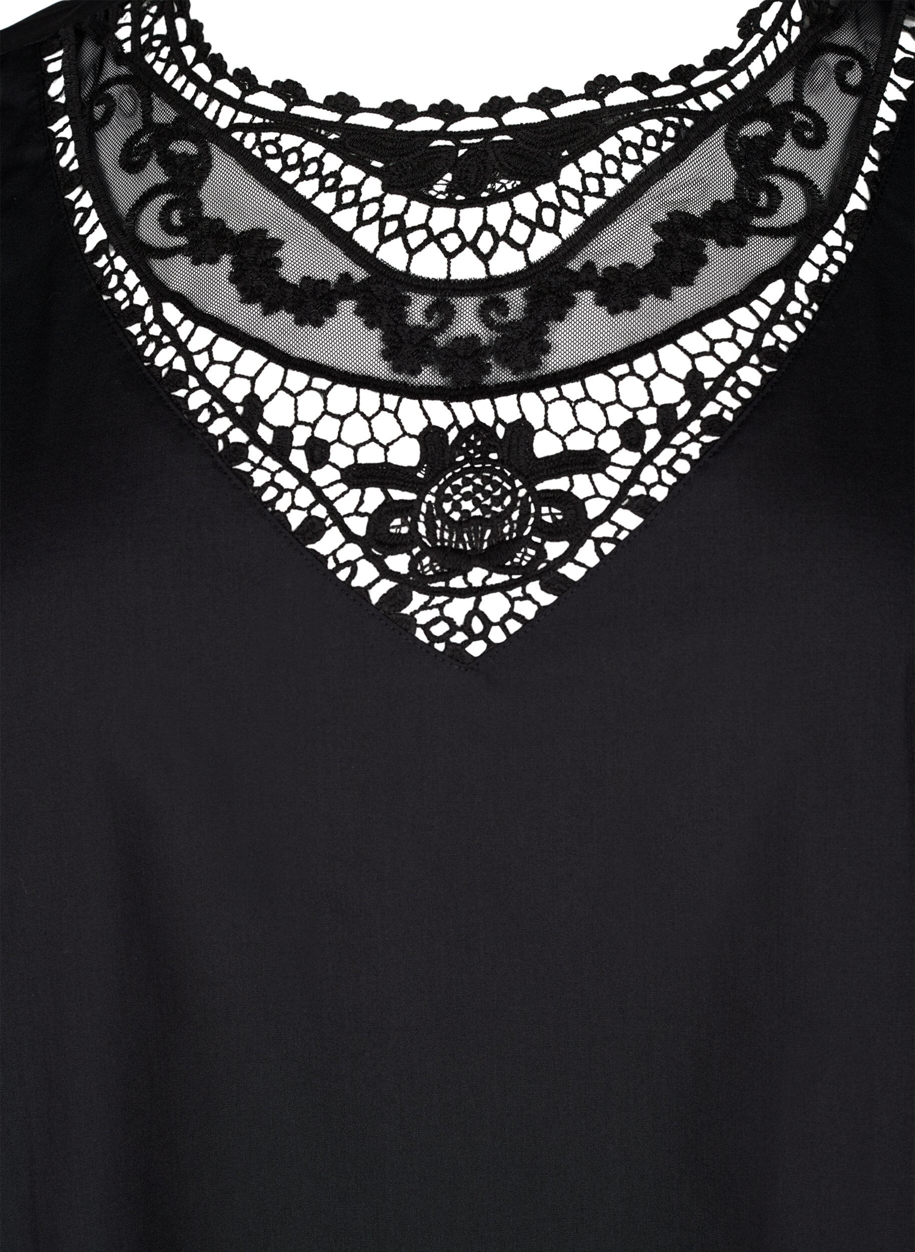 Zizzi Kort&aelig;rmet bluse med blondedetalje, Black, Packshot image number 2