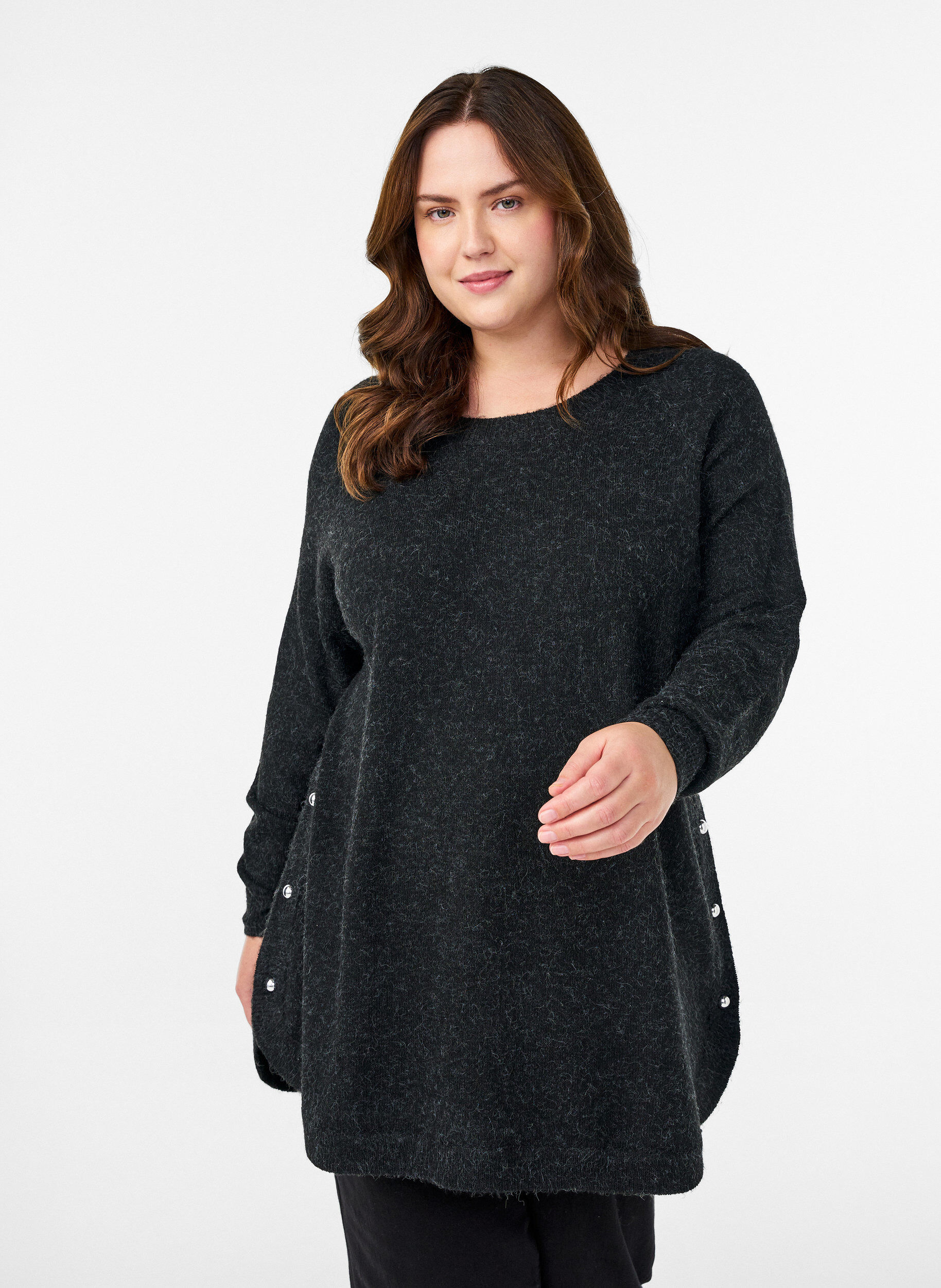 Lang strikbluse med kugleknapper, Gr&aring;, Model