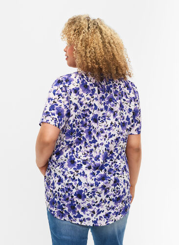 Bluse med korte ærmer og v-udskæring, Purple Small Flower, Model image number 1