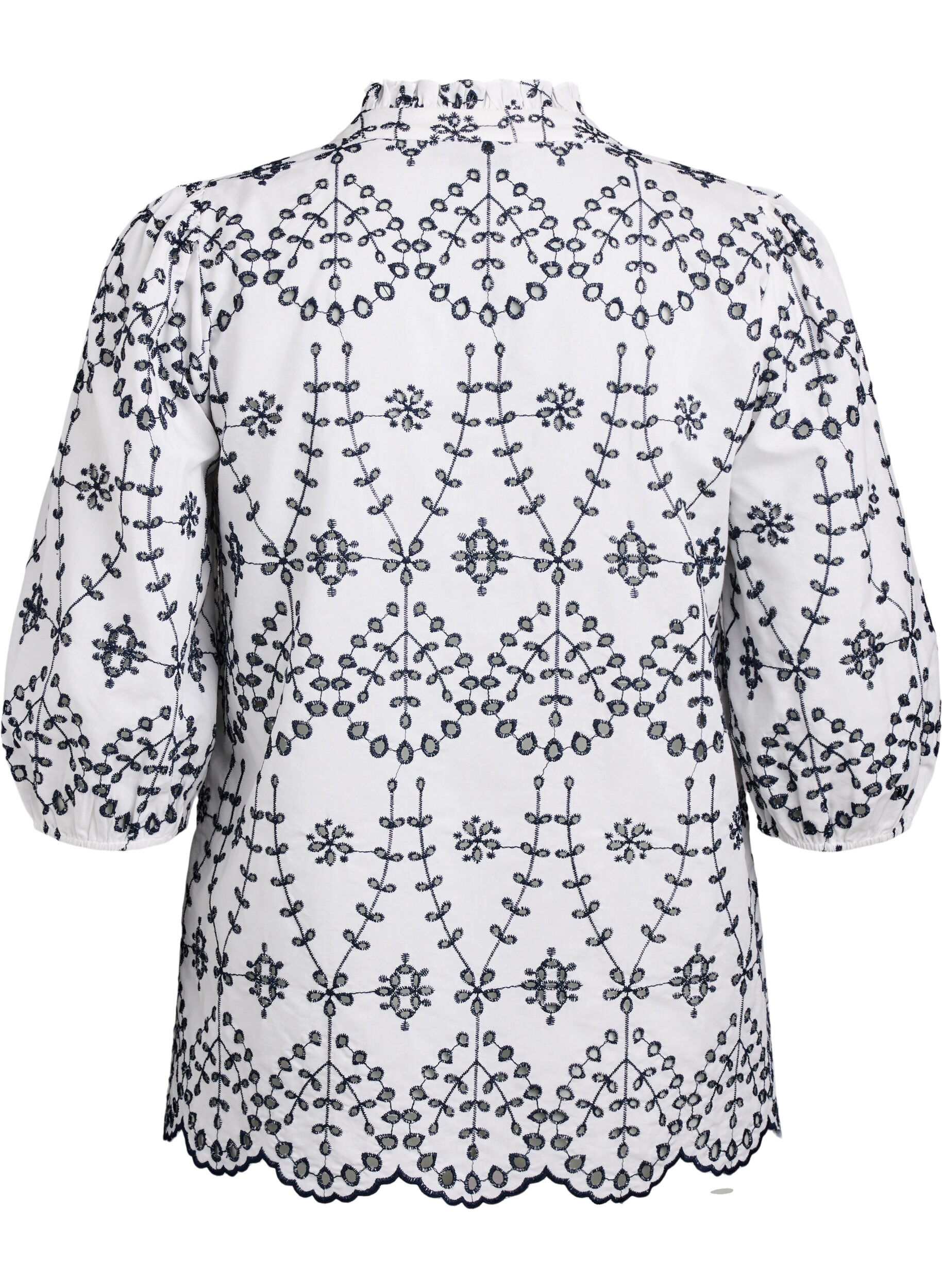 Zizzi 3/4 &aelig;rmet bluse med kontrastfarvet broderi anglaise, Hvid, Packshot image number 1