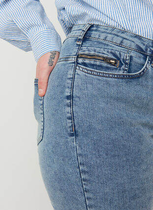 Højtaljede Amy jeans med stone wash, Stone Washed, Model image number 2