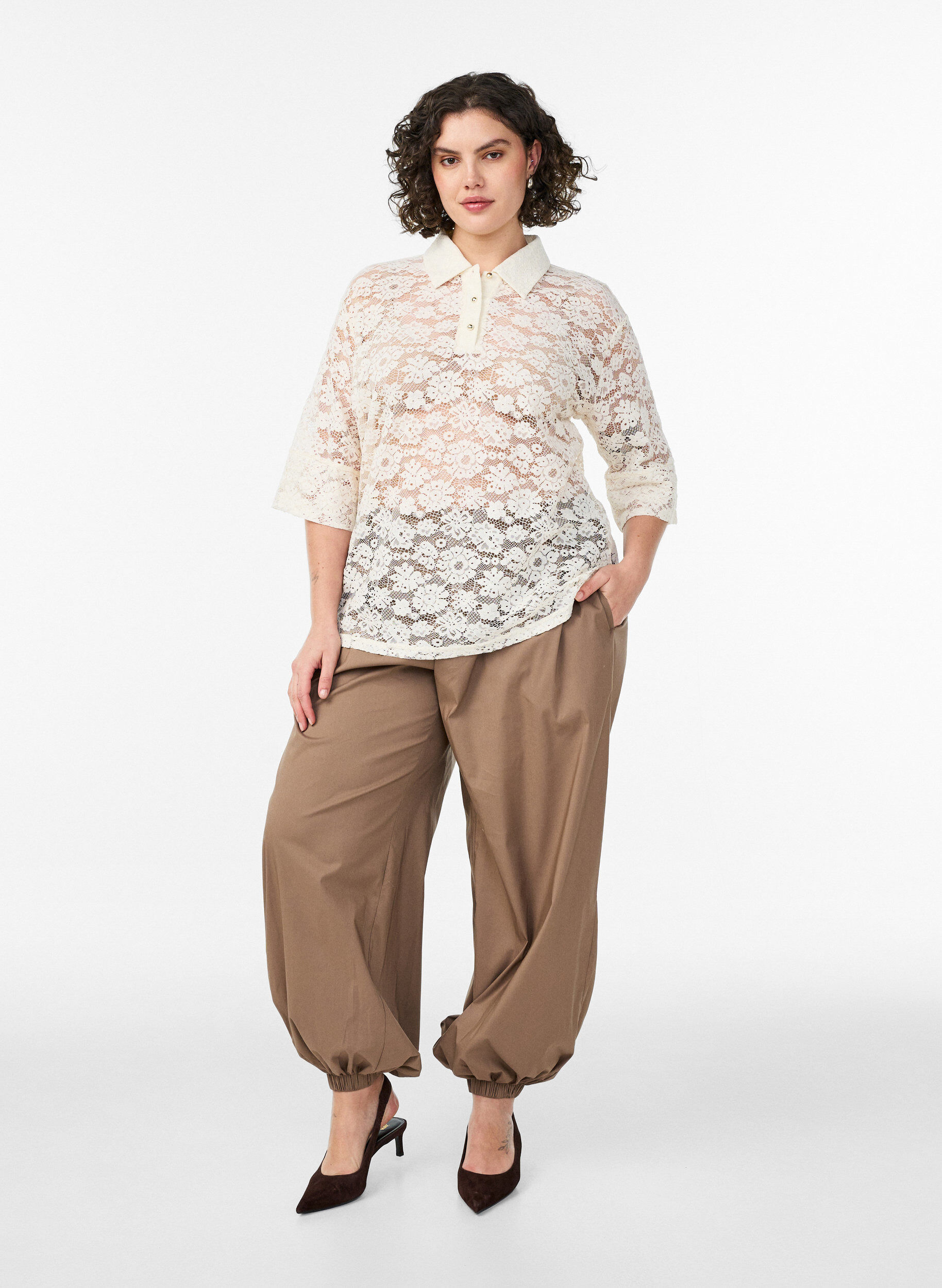 Zizzi Blondebluse med krave og 1/2 &aelig;rmer, Vanilla, Model image number 1