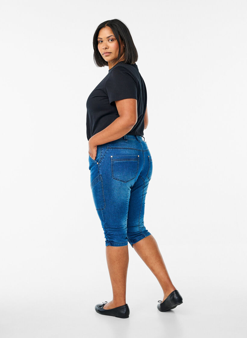 Slim fit capri jeans med lommer, Bl&aring;, Model image number 1