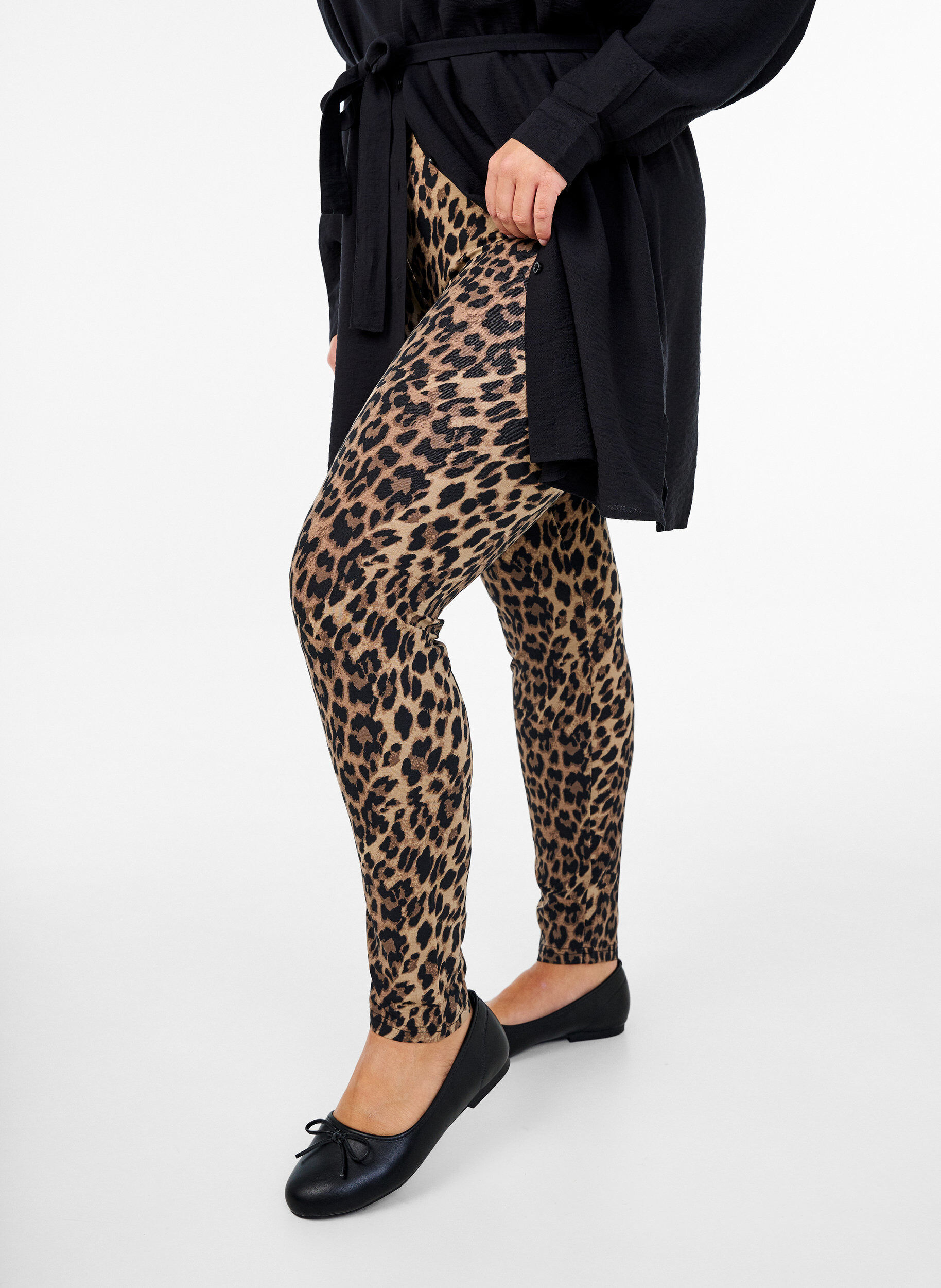 Viskose leggings med leo print, Brun, Model