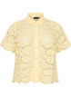 Skjortebluse i blonde med perleknapper, Gul, Packshot image number 0