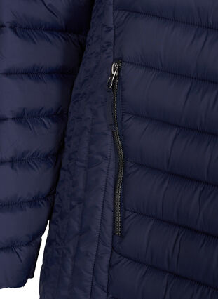 Quiltet letvægts jakke med aftagelig hætte og lommer, Navy Blazer, Packshot image number 3