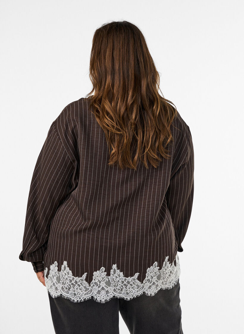 N&aring;lestribet skjorte med blondekant, Brun, Model image number 2