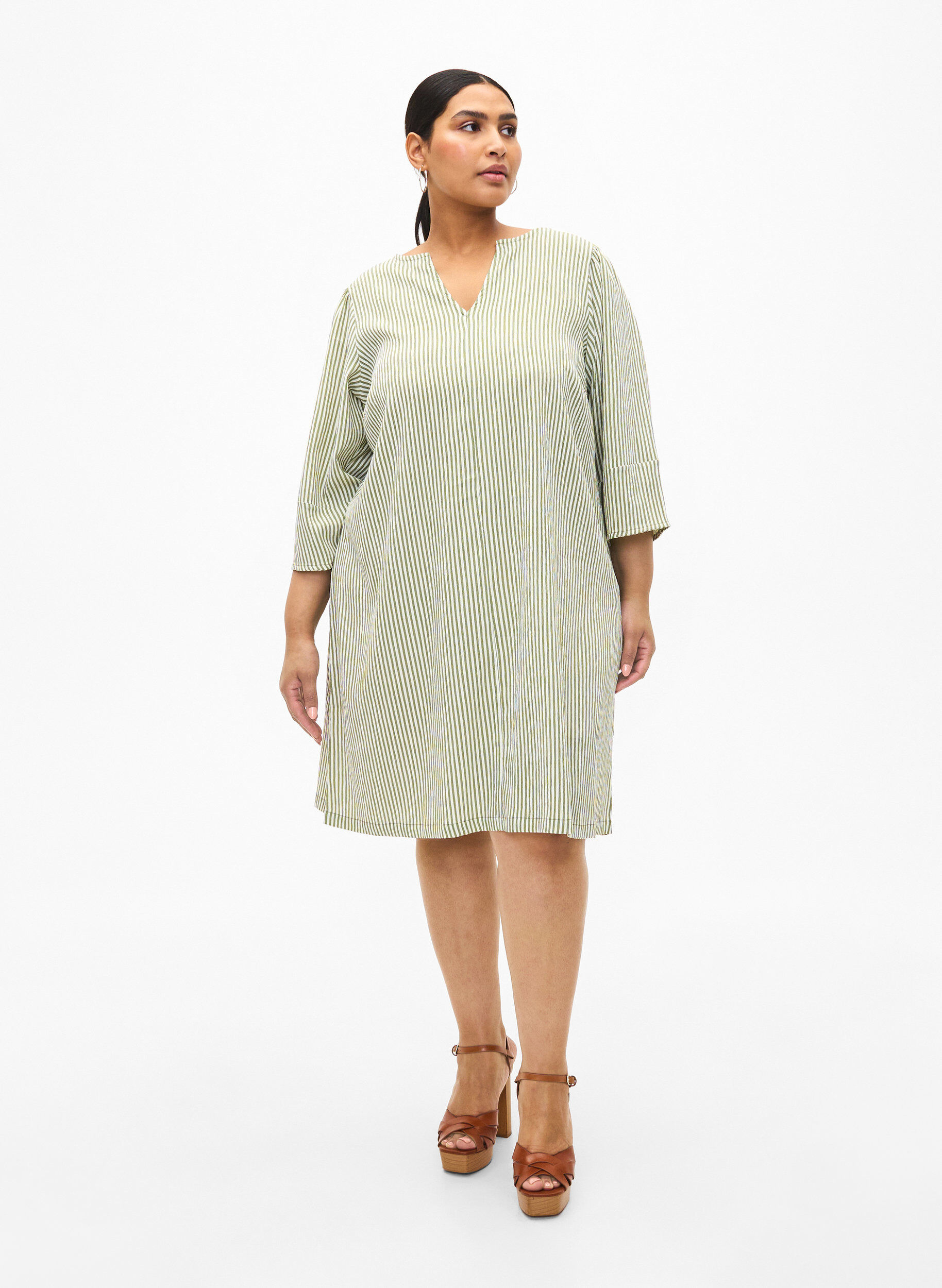 Zizzi Stribet kjole med 3/4 &aelig;rmer, Green Stripe, Model image number 2