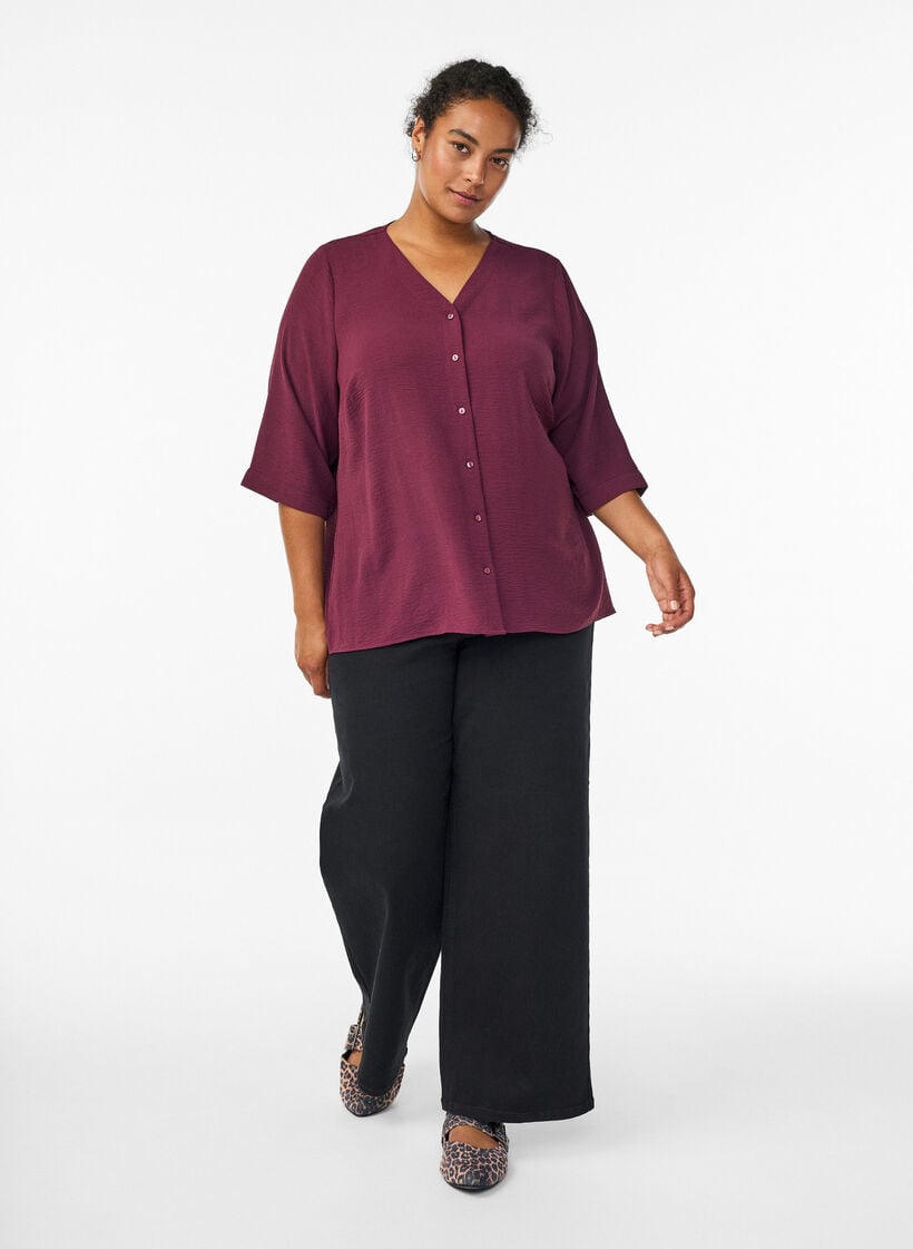Skjortebluse med V-udsk&aelig;ring og 3/4-&aelig;rmer, R&oslash;d, Model image number 1