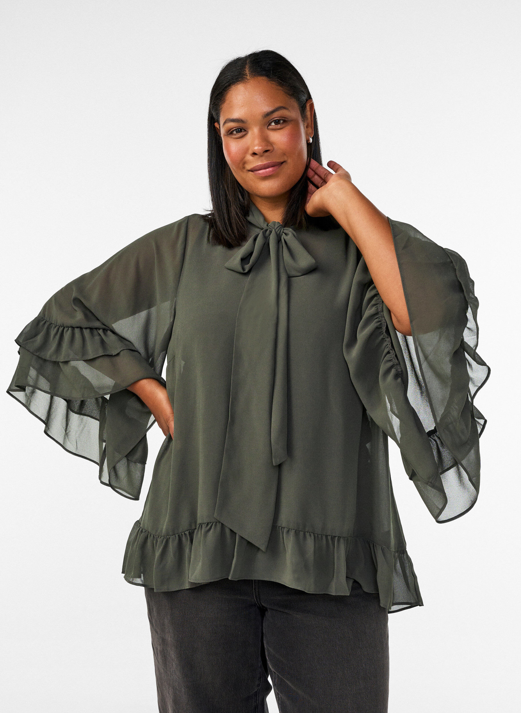 Bluse med sl&oslash;jfeb&aring;nd og fl&aelig;sedetaljer, Gr&aring;, Model