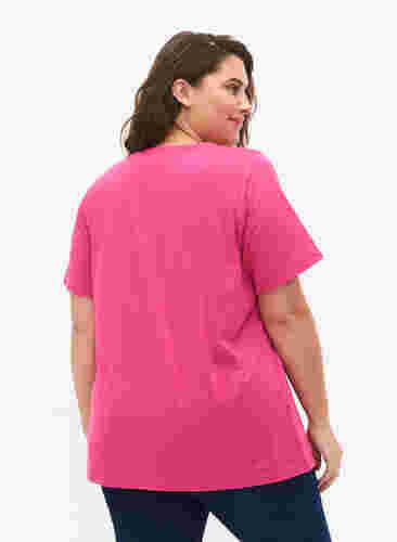 FLASH - T-shirt med v-hals, Raspberry Rose, Model image number 1