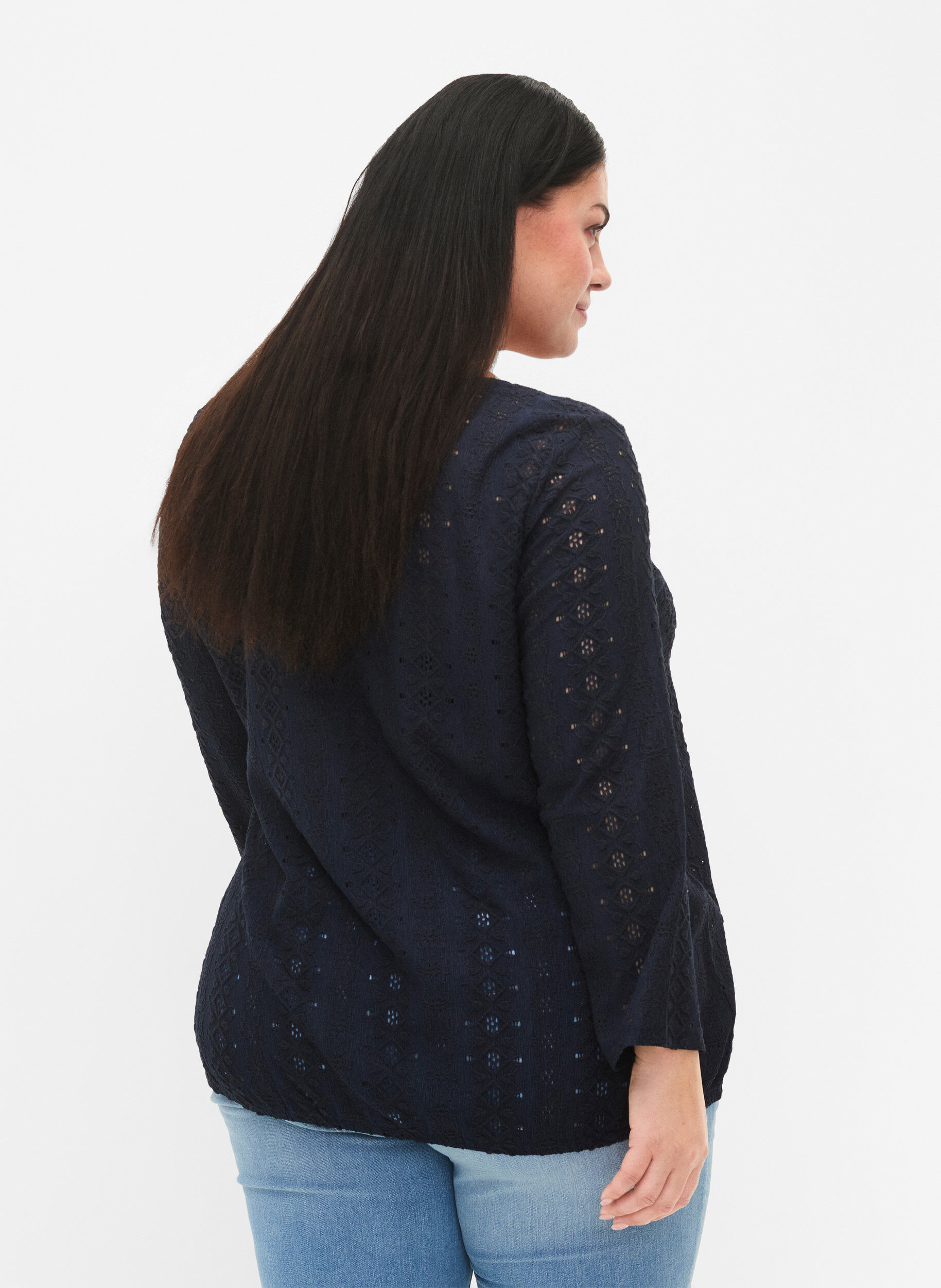 Zizzi Bluse med broderi anglaise og 7/8 &aelig;rmer, Navy Blazer, Model image number 1