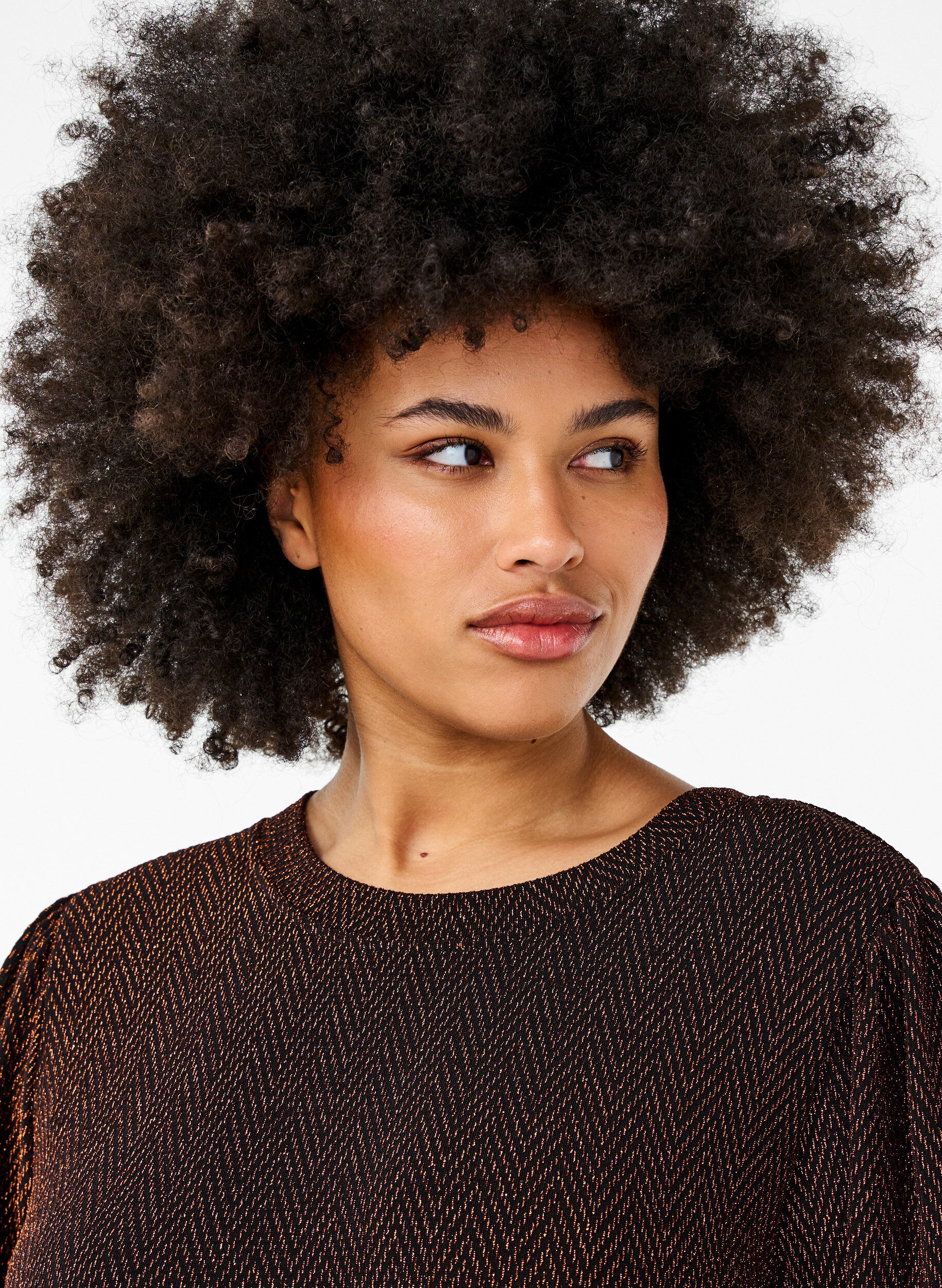 Zizzi Kjole med zigzag m&oslash;nster og glimmer, Copper ZigZagShimmer, Model image number 2